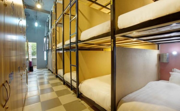 Bed in 6 Beds - Male Dormitory Room